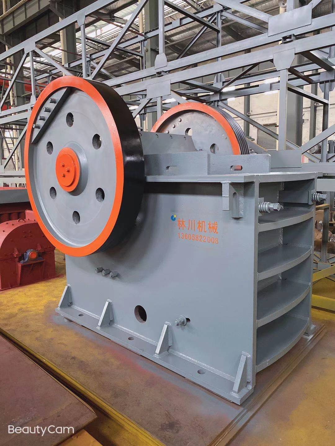 PE600-900破碎機